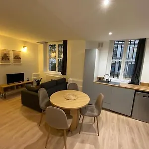 Cozy 1br+sofa Bed In Center Apartment Lyon